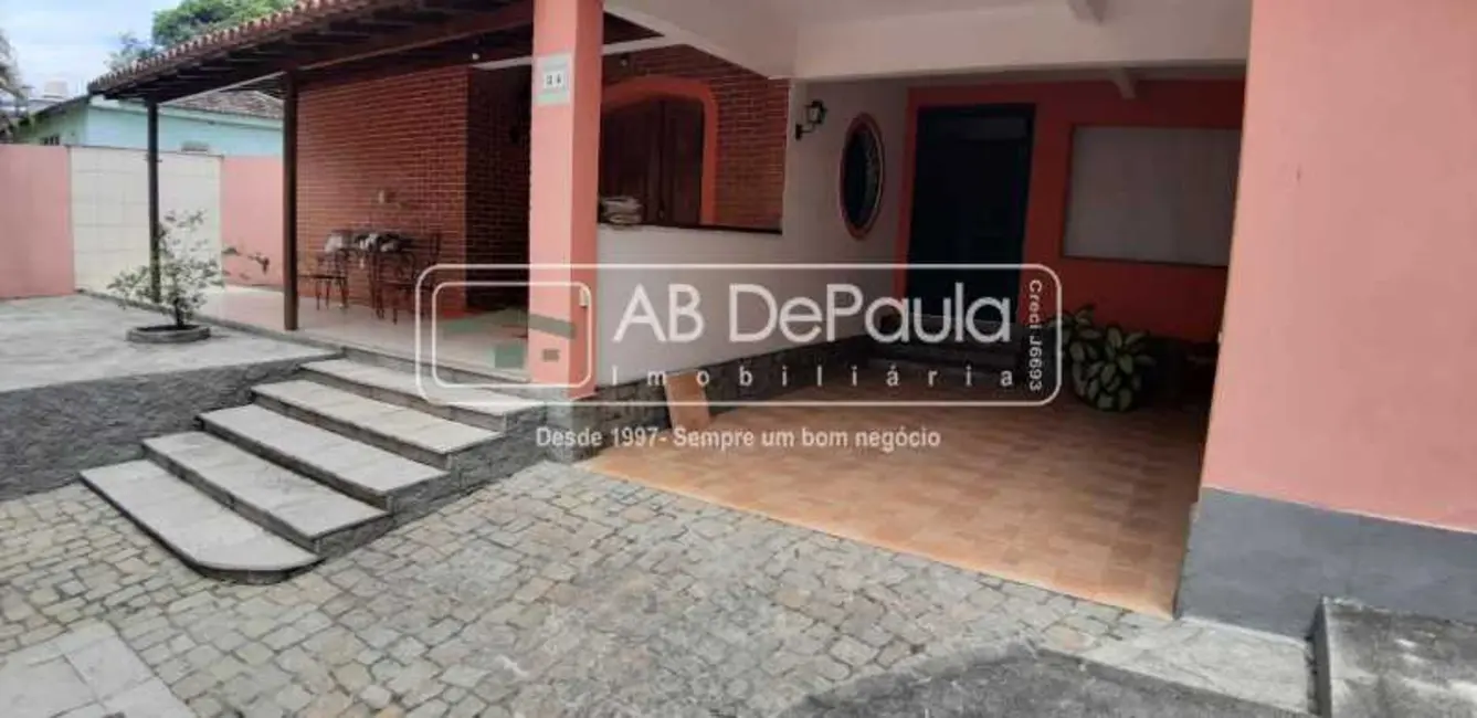 Foto 3 de Casa com 3 quartos à venda, 202m2 em Rio De Janeiro - RJ