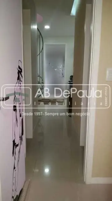 Cobertura com 2 quartos à venda, 120m2 em Rio De Janeiro - RJ - imagem 9 Foto 9 de Cobertura com 2 quartos à venda, 120m2 em Rio De Janeiro - RJ