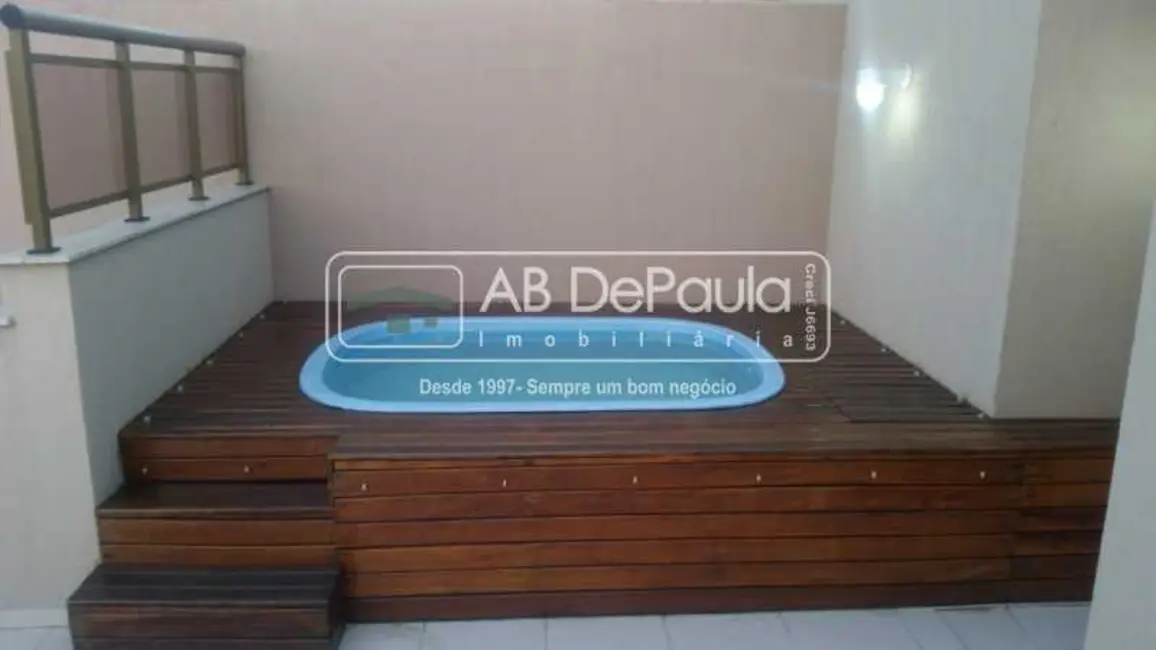 Cobertura com 2 quartos à venda, 120m2 em Rio De Janeiro - RJ - imagem 3 Foto 3 de Cobertura com 2 quartos à venda, 120m2 em Rio De Janeiro - RJ