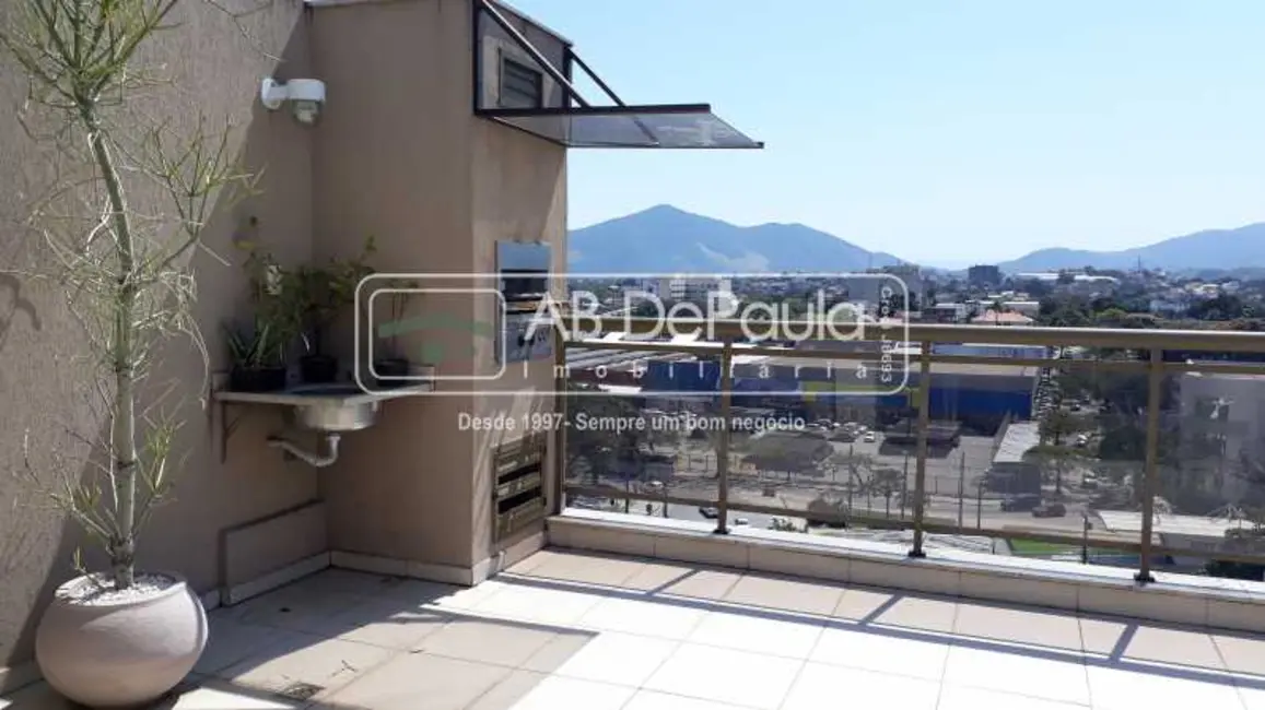 Cobertura com 2 quartos à venda, 120m2 em Rio De Janeiro - RJ - imagem 2 Foto 2 de Cobertura com 2 quartos à venda, 120m2 em Rio De Janeiro - RJ