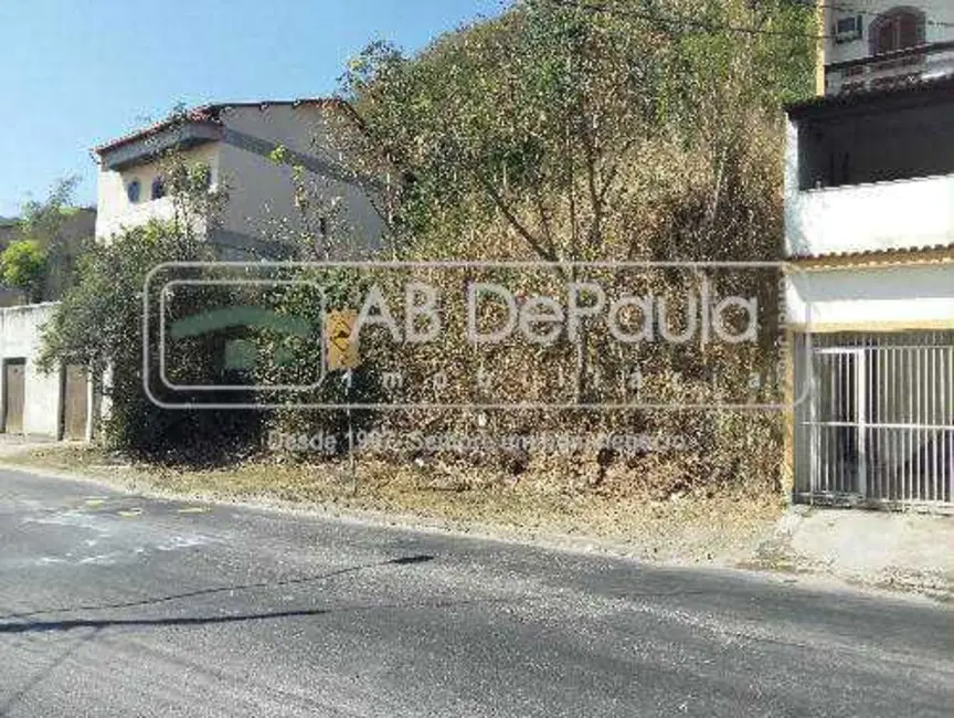 Foto 3 de Terreno / Lote à venda, 920m2 em Rio De Janeiro - RJ