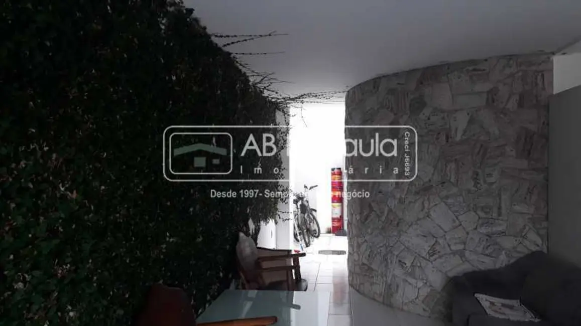 Casa com 3 quartos à venda, 190m2 em Rio De Janeiro - RJ - imagem 4 Foto 4 de Casa com 3 quartos à venda, 190m2 em Rio De Janeiro - RJ