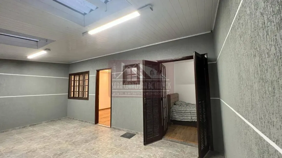 Casa com 3 quartos à venda, 65m2 em Campo Pequeno, Colombo - PR - imagem 1 Foto 1 de Casa com 3 quartos à venda, 65m2 em Campo Pequeno, Colombo - PR