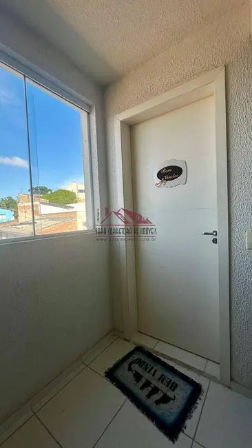 Foto 3 de Apartamento com 2 quartos à venda, 50m2 em Campo Pequeno, Colombo - PR
