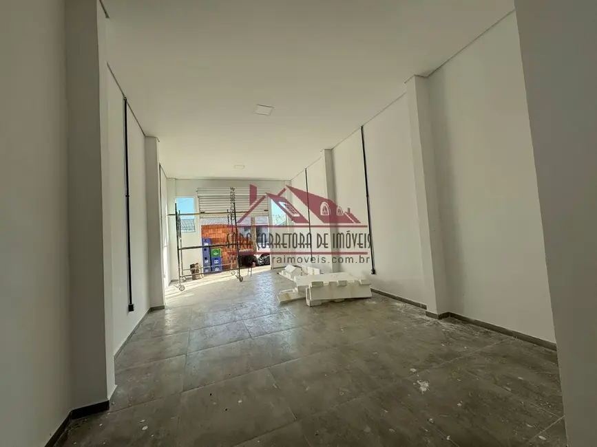 Foto 2 de Sala Comercial para alugar, 50m2 em Campo Pequeno, Colombo - PR