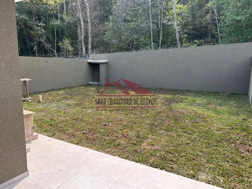 Sobrado com 3 quartos à venda, 123m2 em Campo Pequeno, Colombo - PR - imagem 6 Foto 6 de Sobrado com 3 quartos à venda, 123m2 em Campo Pequeno, Colombo - PR