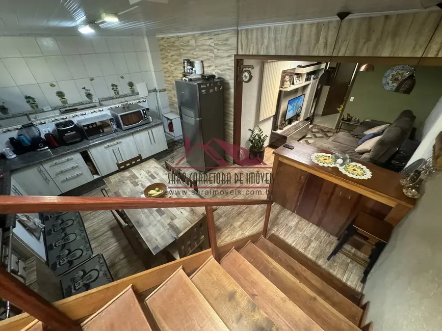 Casa com 3 quartos à venda, 120m2 em Campo Pequeno, Colombo - PR - imagem 4 Foto 4 de Casa com 3 quartos à venda, 120m2 em Campo Pequeno, Colombo - PR