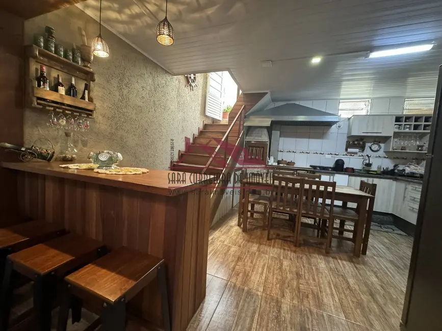 Casa com 3 quartos à venda, 120m2 em Campo Pequeno, Colombo - PR - imagem 1 Foto 1 de Casa com 3 quartos à venda, 120m2 em Campo Pequeno, Colombo - PR
