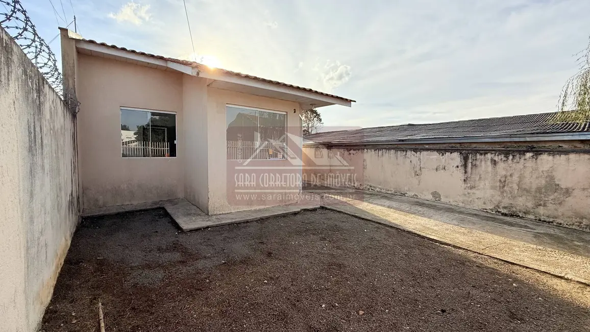 Foto 2 de Casa com 3 quartos para alugar, 51m2 em Palmital, Colombo - PR