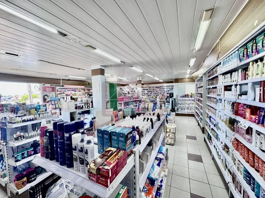 Foto 3 de Sala Comercial à venda, 406m2 em Maracanã, Colombo - PR