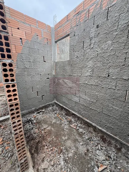 Casa com 3 quartos à venda, 60m2 em Osasco, Colombo - PR - imagem 8 Foto 8 de Casa com 3 quartos à venda, 60m2 em Osasco, Colombo - PR