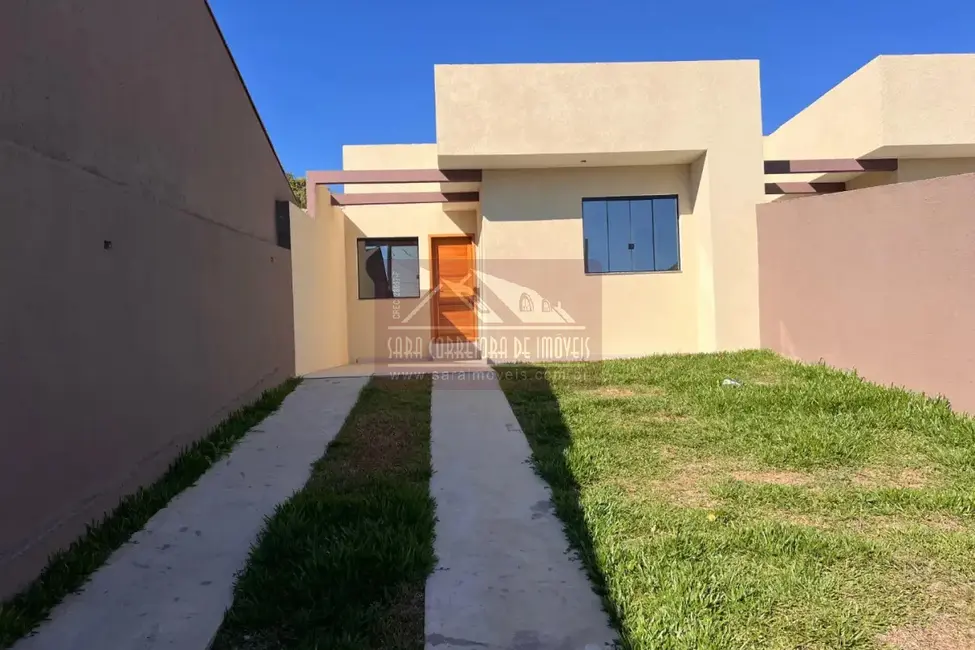 Foto 2 de Casa com 3 quartos à venda, 62m2 em Monza, Colombo - PR