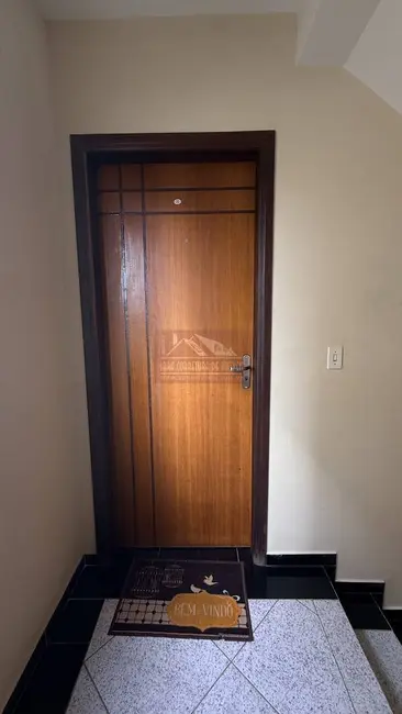Foto 2 de Apartamento com 2 quartos para alugar, 46m2 em Osasco, Colombo - PR