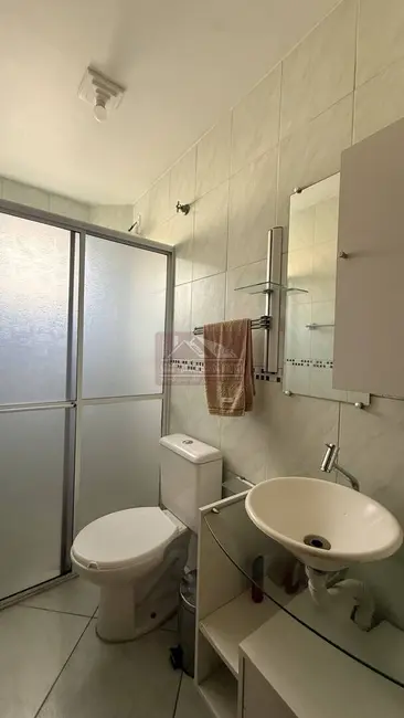 Foto 8 de Apartamento com 2 quartos para alugar, 46m2 em Osasco, Colombo - PR