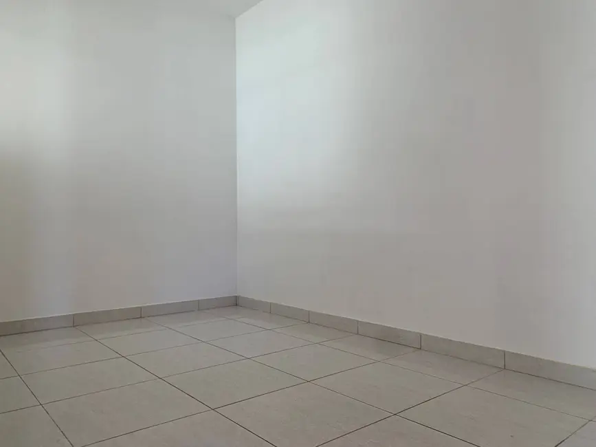 Foto 8 de Casa com 2 quartos à venda, 62m2 em Colombo - PR