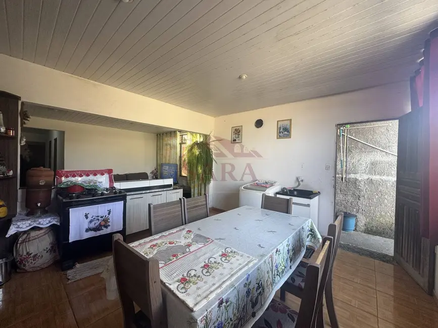 Foto 9 de Casa com 3 quartos à venda, 282m2 em Guaraituba, Colombo - PR
