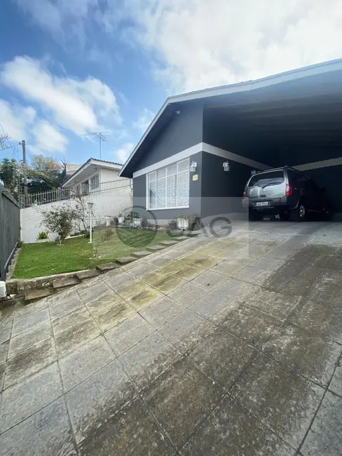 Casa com 3 quartos à venda, 208m2 em Jardim Botânico, Curitiba - PR - imagem 1 Foto 1 de Casa com 3 quartos à venda, 208m2 em Jardim Botânico, Curitiba - PR