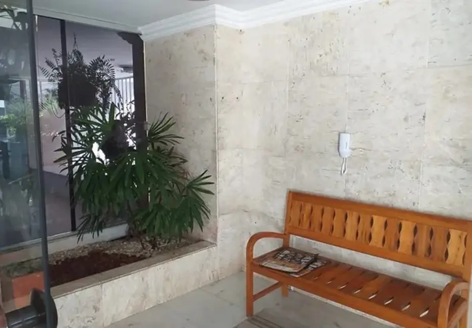 Apartamento com 4 quartos à venda, 230m2 em Graça, Salvador - BA - imagem 8 Foto 8 de Apartamento com 4 quartos à venda, 230m2 em Graça, Salvador - BA