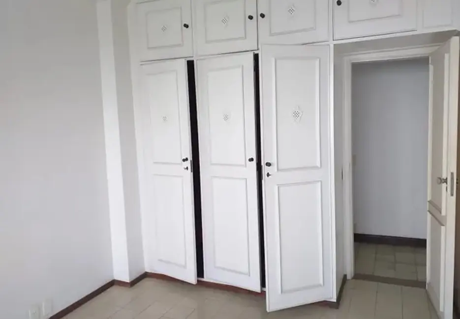 Apartamento com 4 quartos à venda, 230m2 em Graça, Salvador - BA - imagem 7 Foto 7 de Apartamento com 4 quartos à venda, 230m2 em Graça, Salvador - BA