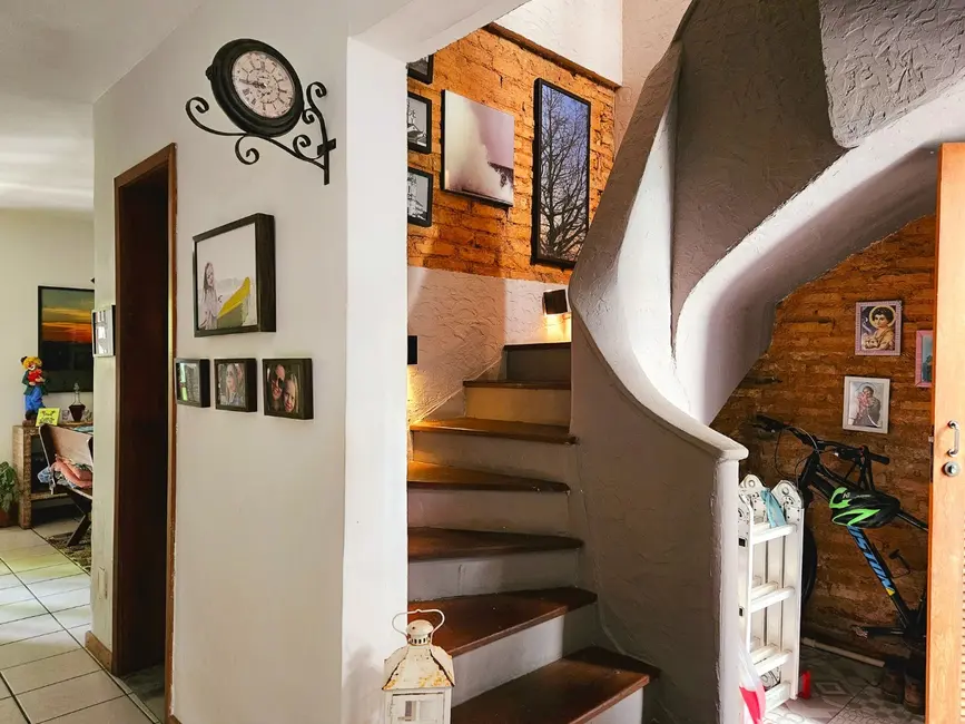 Casa com 4 quartos à venda, 298m2 em Barra, Salvador - BA - imagem 4 Foto 4 de Casa com 4 quartos à venda, 298m2 em Barra, Salvador - BA