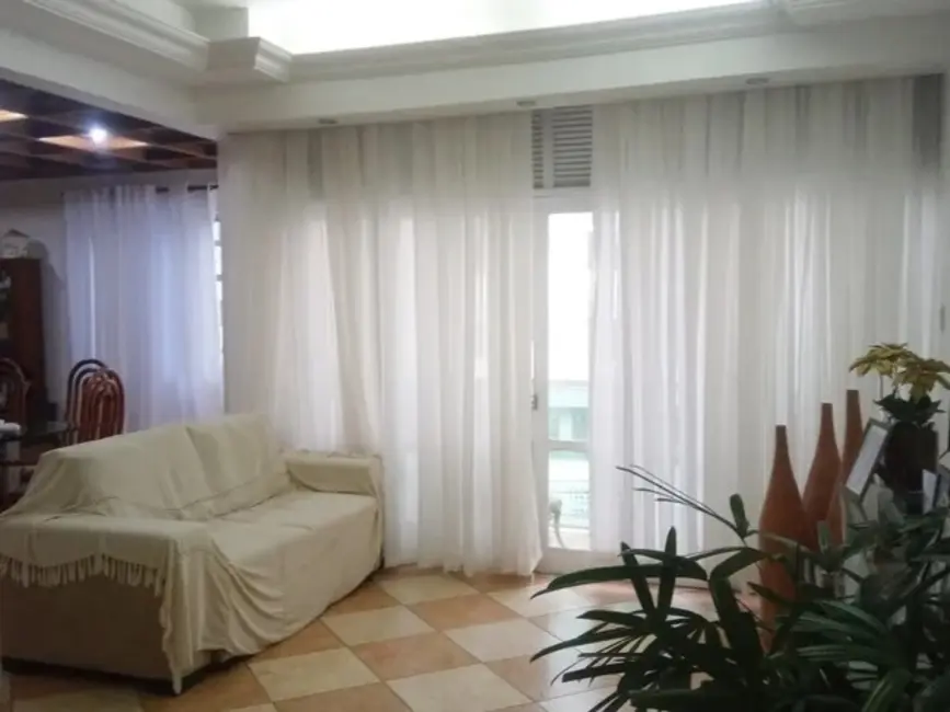 Apartamento com 3 quartos à venda, 120m2 em Graça, Salvador - BA - imagem 9 Foto 9 de Apartamento com 3 quartos à venda, 120m2 em Graça, Salvador - BA