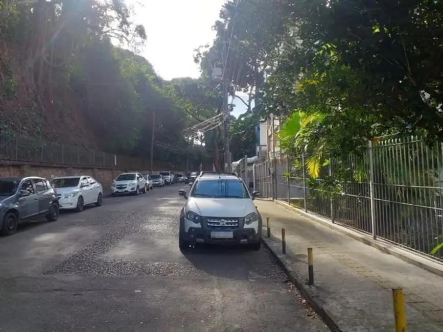 Apartamento com 3 quartos à venda, 127m2 em Barra, Salvador - BA - imagem 7 Foto 7 de Apartamento com 3 quartos à venda, 127m2 em Barra, Salvador - BA