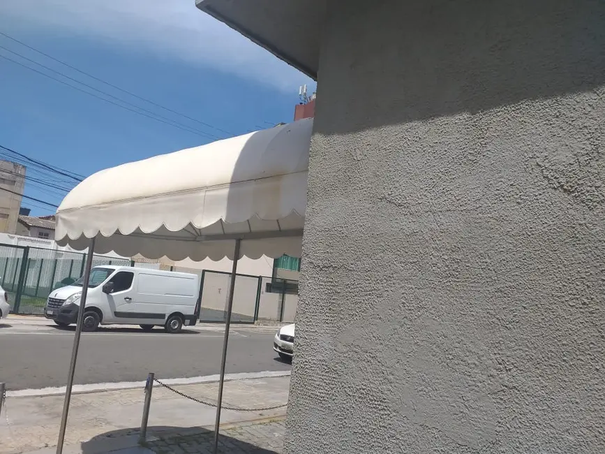 Casa com 4 quartos à venda, 210m2 em Barra, Salvador - BA - imagem 9 Foto 9 de Casa com 4 quartos à venda, 210m2 em Barra, Salvador - BA