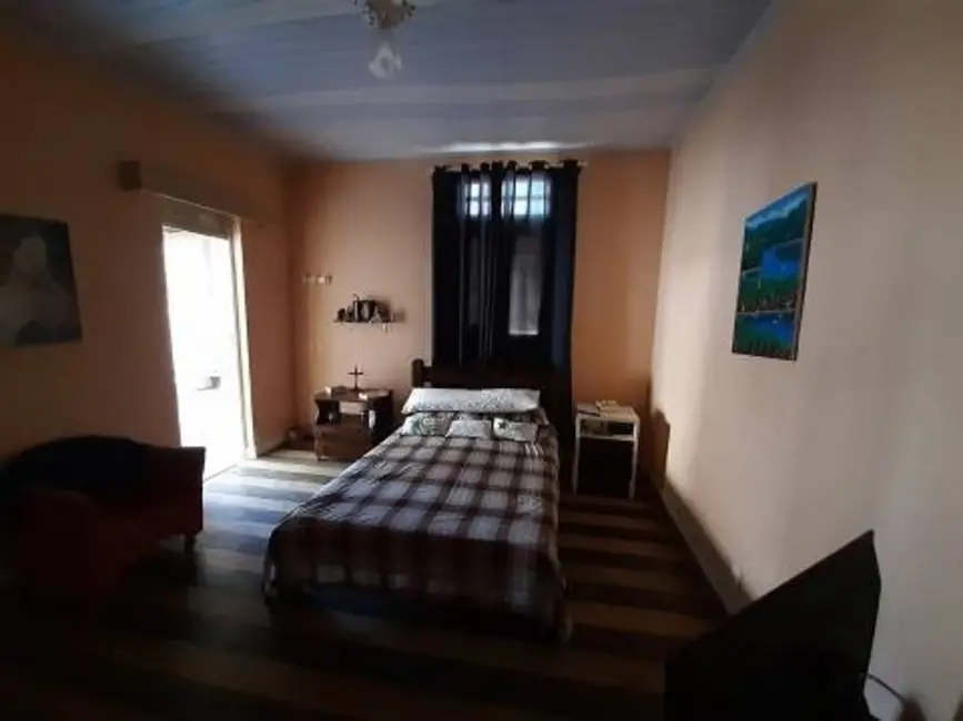 Casa com 4 quartos à venda, 261m2 em Barra, Salvador - BA - imagem 9 Foto 9 de Casa com 4 quartos à venda, 261m2 em Barra, Salvador - BA