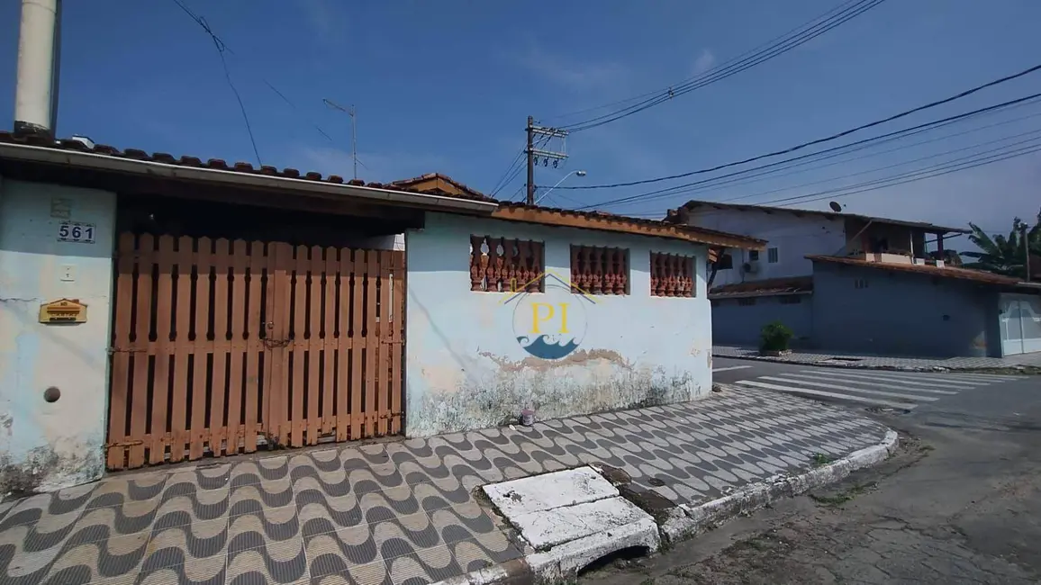 Casa com 2 quartos à venda, 132m2 em Aviação, Praia Grande - SP - imagem 1 Foto 1 de Casa com 2 quartos à venda, 132m2 em Aviação, Praia Grande - SP