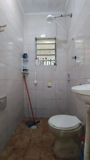 Casa com 2 quartos à venda, 132m2 em Aviação, Praia Grande - SP - imagem 7 Foto 7 de Casa com 2 quartos à venda, 132m2 em Aviação, Praia Grande - SP