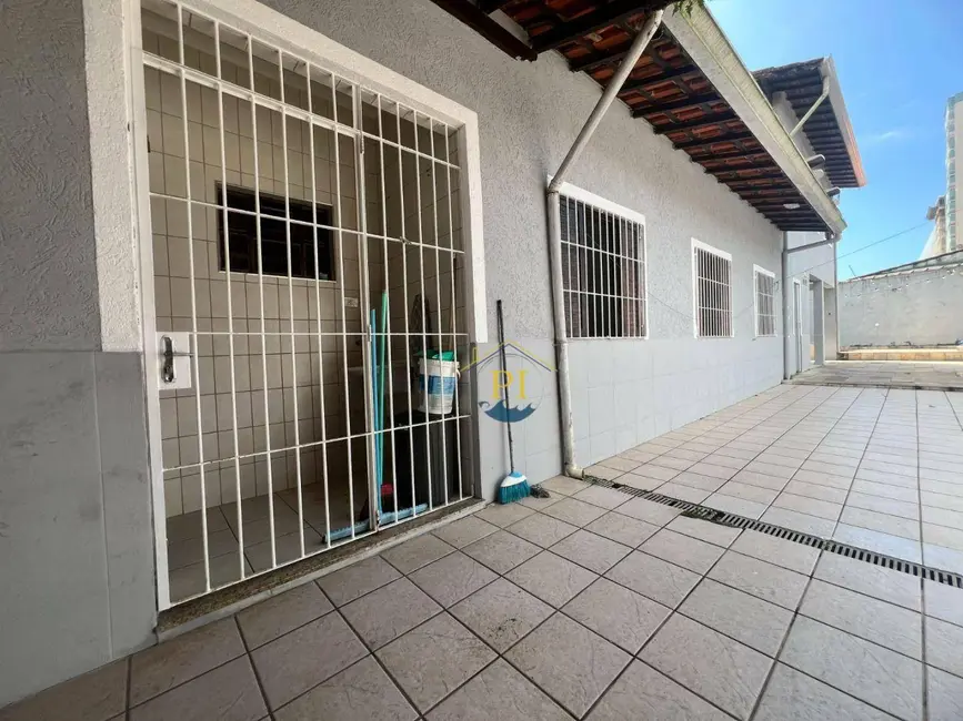 Foto 2 de Casa com 4 quartos à venda, 283m2 em Praia Grande - SP