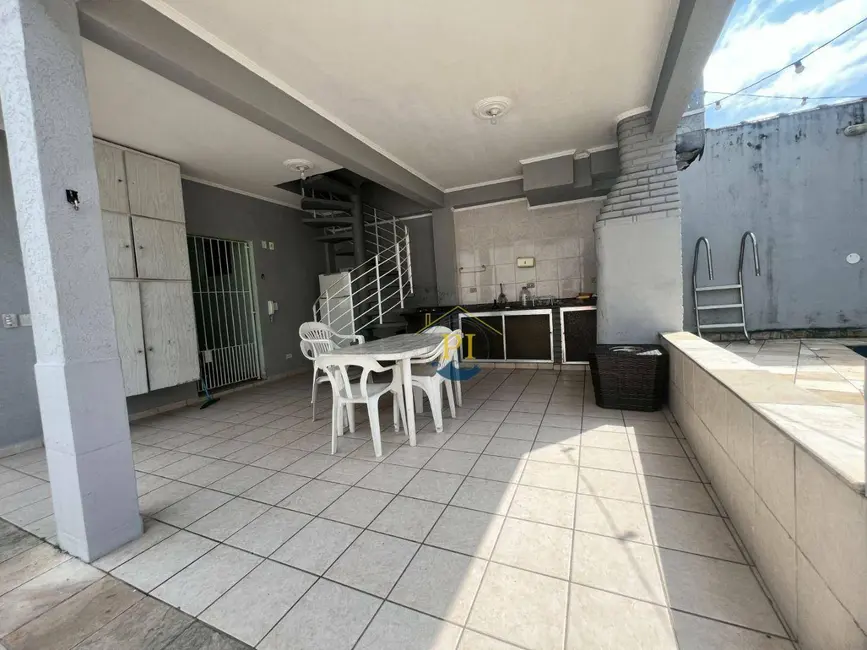 Foto 6 de Casa com 4 quartos à venda, 283m2 em Praia Grande - SP