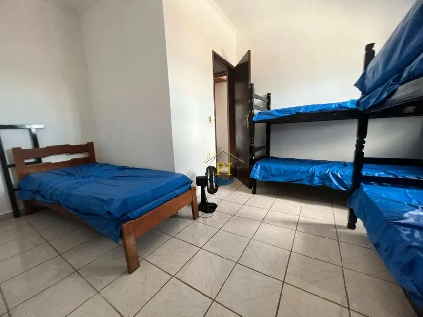 Foto 9 de Casa com 4 quartos à venda, 283m2 em Praia Grande - SP