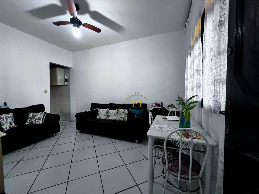 Casa com 2 quartos à venda, 130m2 em Praia Grande - SP - imagem 5 Foto 5 de Casa com 2 quartos à venda, 130m2 em Praia Grande - SP