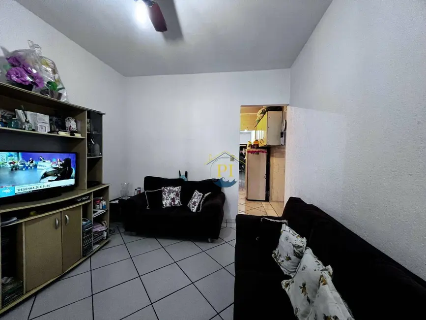 Casa com 2 quartos à venda, 130m2 em Praia Grande - SP - imagem 9 Foto 9 de Casa com 2 quartos à venda, 130m2 em Praia Grande - SP
