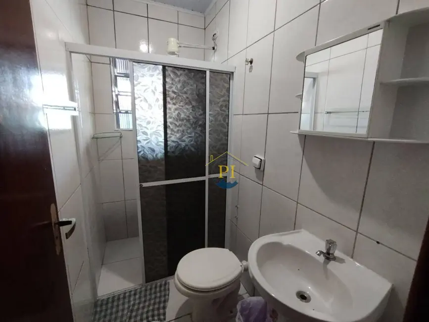 Casa com 2 quartos à venda, 250m2 em Maracanã, Praia Grande - SP - imagem 4 Foto 4 de Casa com 2 quartos à venda, 250m2 em Maracanã, Praia Grande - SP