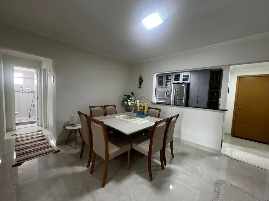Apartamento com 3 quartos à venda, 134m2 em Caiçara, Praia Grande - SP - imagem 4 Foto 4 de Apartamento com 3 quartos à venda, 134m2 em Caiçara, Praia Grande - SP