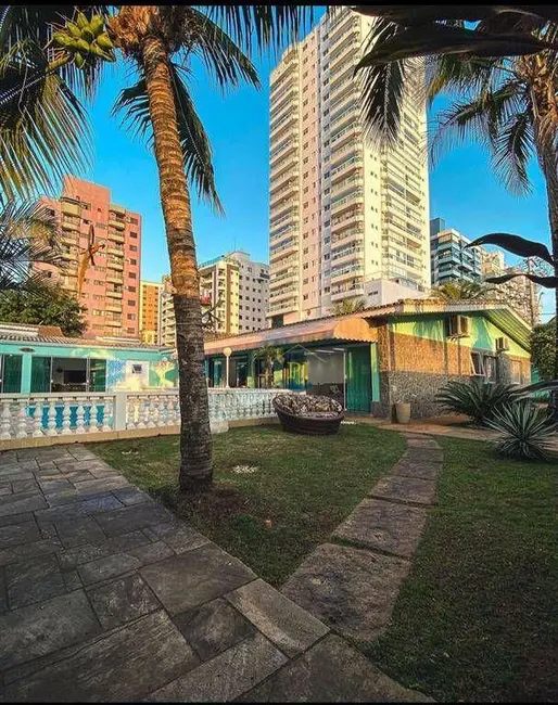 Foto 2 de Casa com 3 quartos à venda, 834m2 em Canto do Forte, Praia Grande - SP