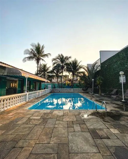 Foto 5 de Casa com 3 quartos à venda, 834m2 em Canto do Forte, Praia Grande - SP