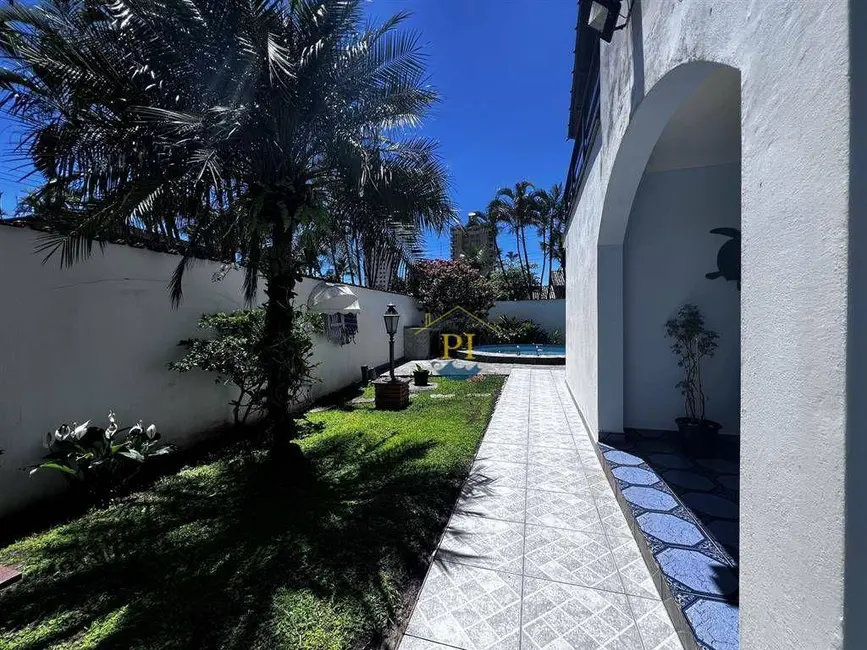 Foto 3 de Casa com 4 quartos à venda, 426m2 em Praia Grande - SP