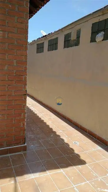 Foto 3 de Casa com 4 quartos à venda, 300m2 em Praia Grande - SP