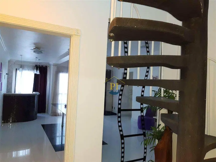 Foto 4 de Cobertura com 2 quartos à venda, 170m2 em Aviação, Praia Grande - SP