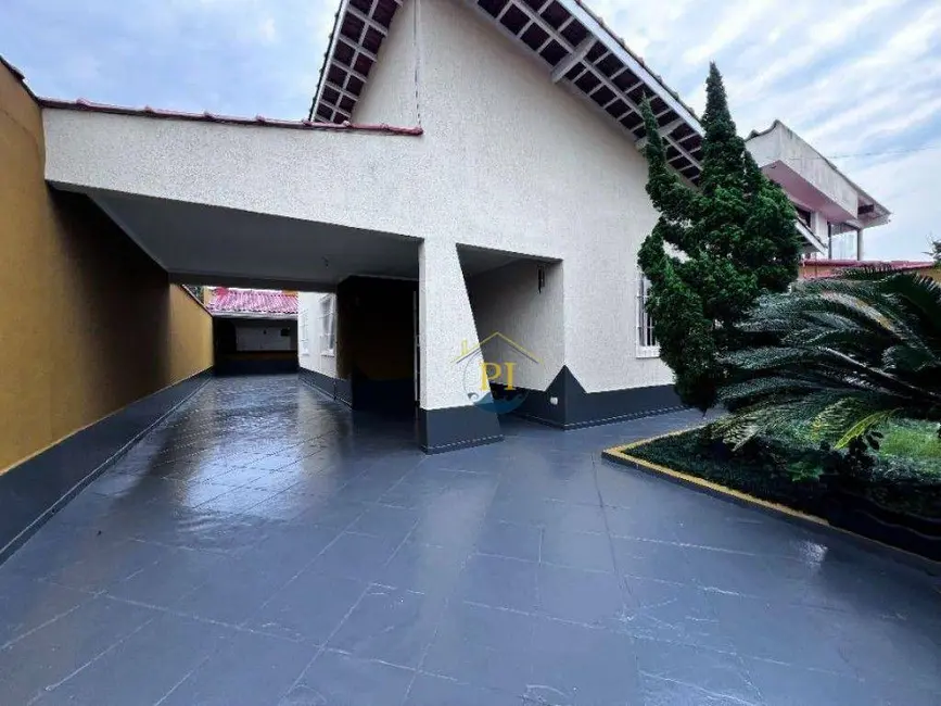 Foto 2 de Casa com 3 quartos à venda, 288m2 em Praia Grande - SP