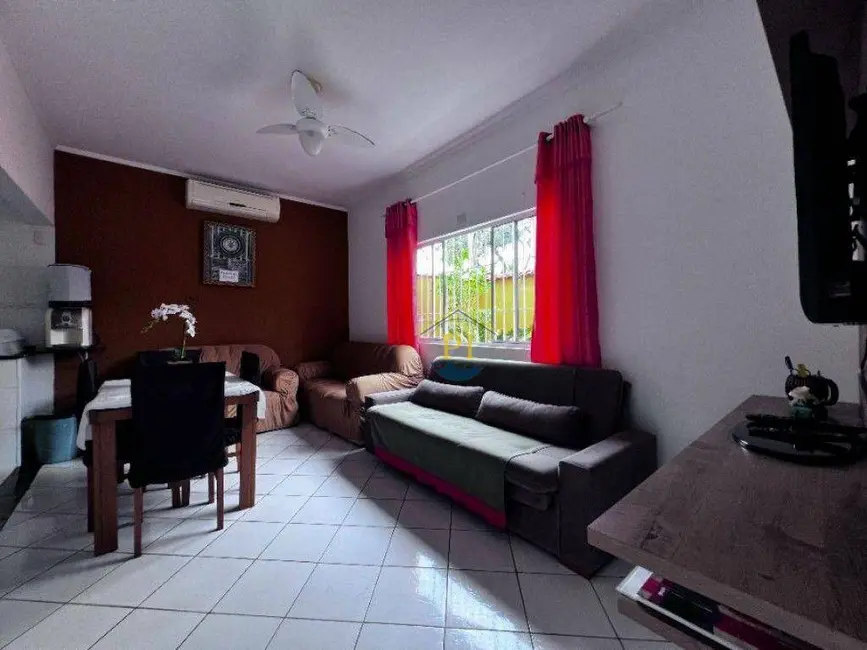 Foto 4 de Casa com 3 quartos à venda, 288m2 em Praia Grande - SP