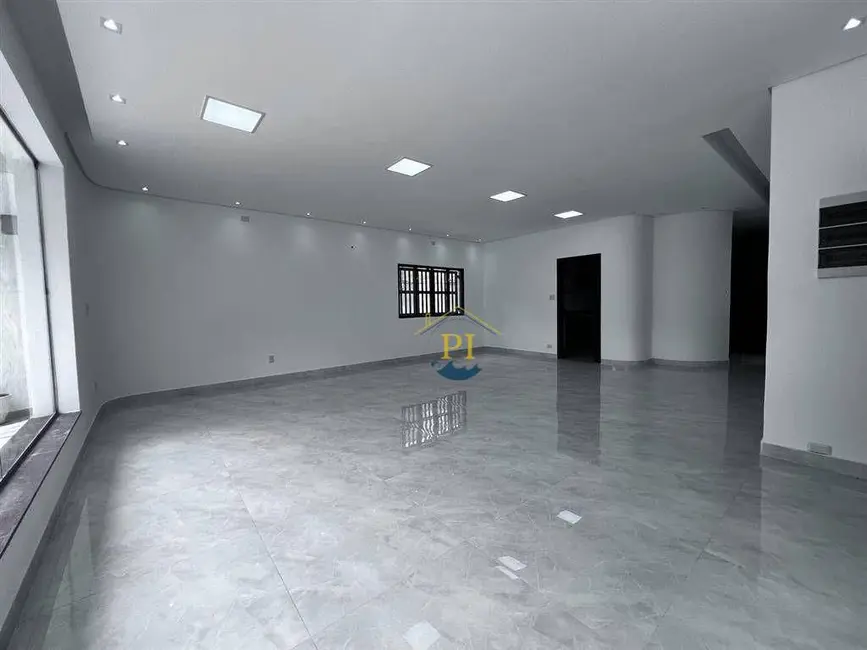 Casa com 3 quartos à venda, 348m2 em Canto do Forte, Praia Grande - SP - imagem 5 Foto 5 de Casa com 3 quartos à venda, 348m2 em Canto do Forte, Praia Grande - SP