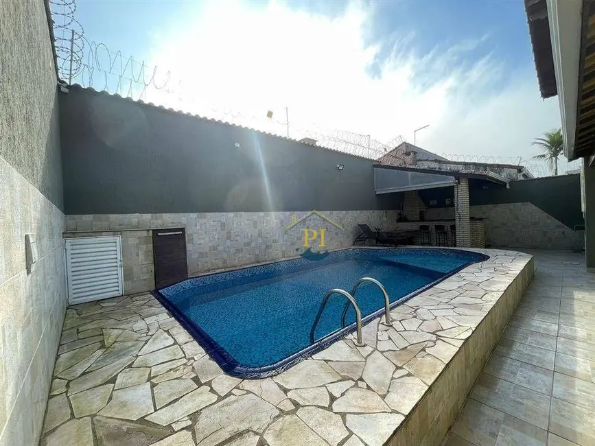 Foto 2 de Casa com 4 quartos à venda, 354m2 em Praia Grande - SP
