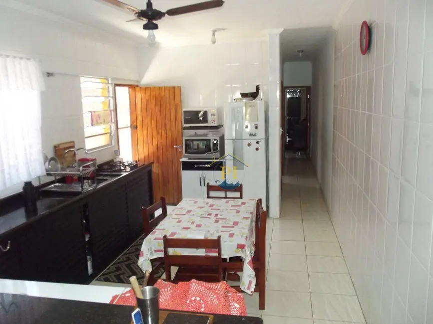 Foto 5 de Casa com 3 quartos à venda, 130m2 em Mirim, Praia Grande - SP