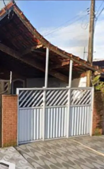 Foto 1 de Casa com 2 quartos à venda, 120m2 em Tupi, Praia Grande - SP