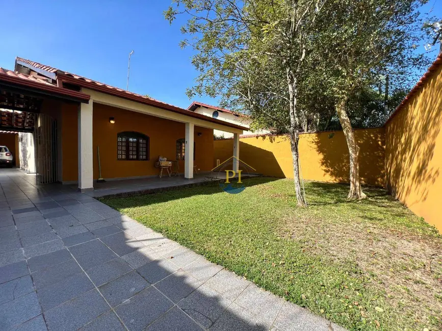 Foto 2 de Casa com 3 quartos à venda e para alugar, 360m2 em Praia Grande - SP