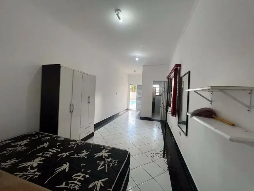 Foto 4 de Casa com 3 quartos à venda, 400m2 em Solemar, Praia Grande - SP